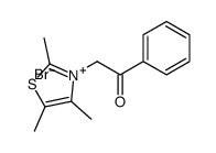2,4,5-三甲基-3-(2-氧代-2-苯乙基)噻唑鎓溴化物 结构式