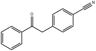 2-(4-氰基苯基)苯乙酮 结构式