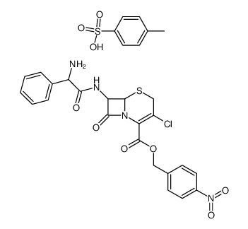 (6R)-7-[(R)-2-氨基-2-苯基乙酰氨基]-3-氯-8-氧代-5-硫杂-1-氮杂双环[4.2.0]辛-2-烯-2-羧酸4-硝基苄酯 对甲苯磺酸盐 结构式