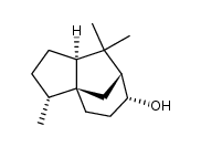 八氢-3,8,8-三甲基-1H-3a,7-甲桥薁-6-醇 结构式