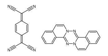 2,2'-(环己-2,5-二烯-1,4-二亚基)二丙二腈与[1,2,4,5]四嗪并[3,2-a:6,5-a']二异喹啉(1:1)化合物 结构式