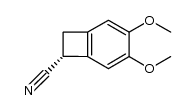 (R)-3,4-二甲氧基双环[4.2.0]辛-1,3,5-三烯-7-甲腈 结构式