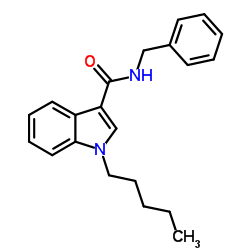 1-戊基-N-苄基-1H-吲哚-3-甲酰胺 结构式