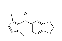 2-(1,3-苯并二氧杂环戊烯-5-基羟甲基)-1,3-二甲基-1H-咪唑鎓碘化物 结构式