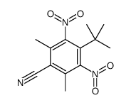 4-叔丁基-2,6-二甲基-3,5-二硝基苯甲腈 结构式
