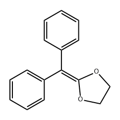 2-(二苯亚甲基)-1,3-二氧戊环 结构式