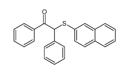 2-(萘-2-基硫代)-1,2-二苯基乙烷-1-酮 结构式